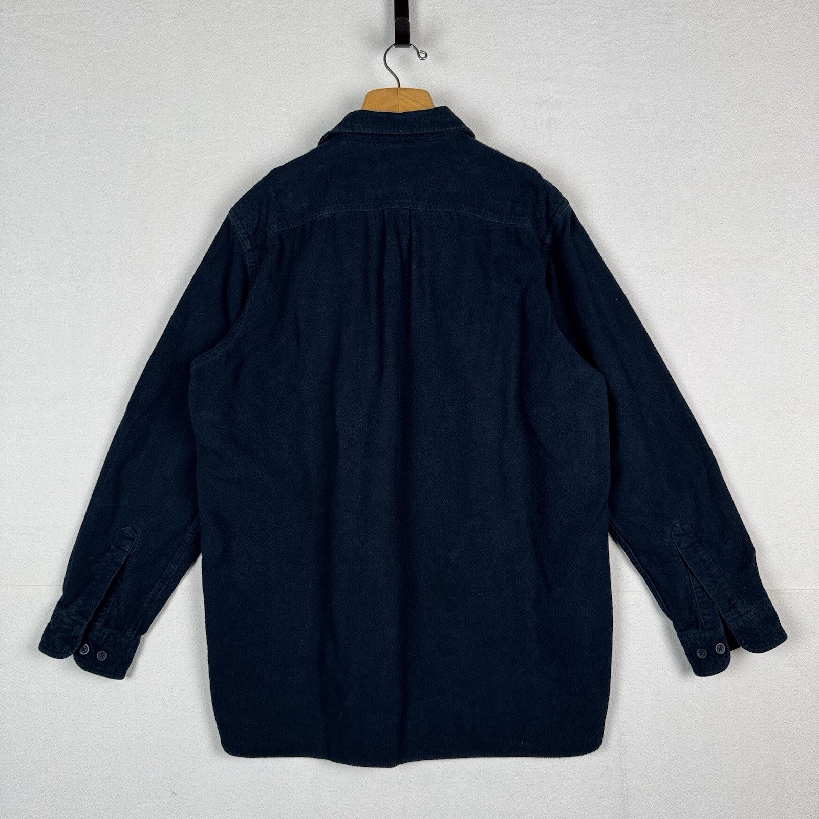 L.L. Bean Traditional Fit Men’s XL Tall Chamois Flannel Shirt Navy Blue