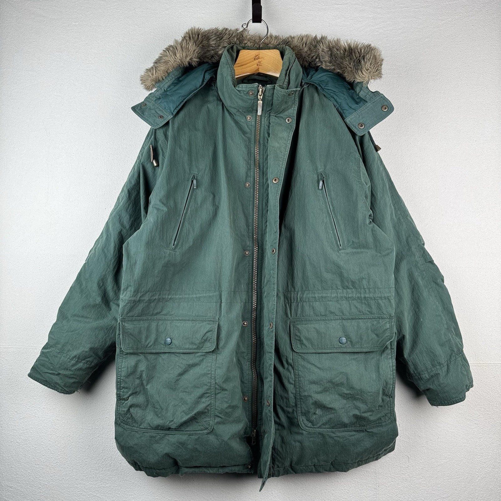 90’s Vtg L.L. Bean Men’s L Goose Down Faux Fur Hooded Parka Puffer Jacket Green