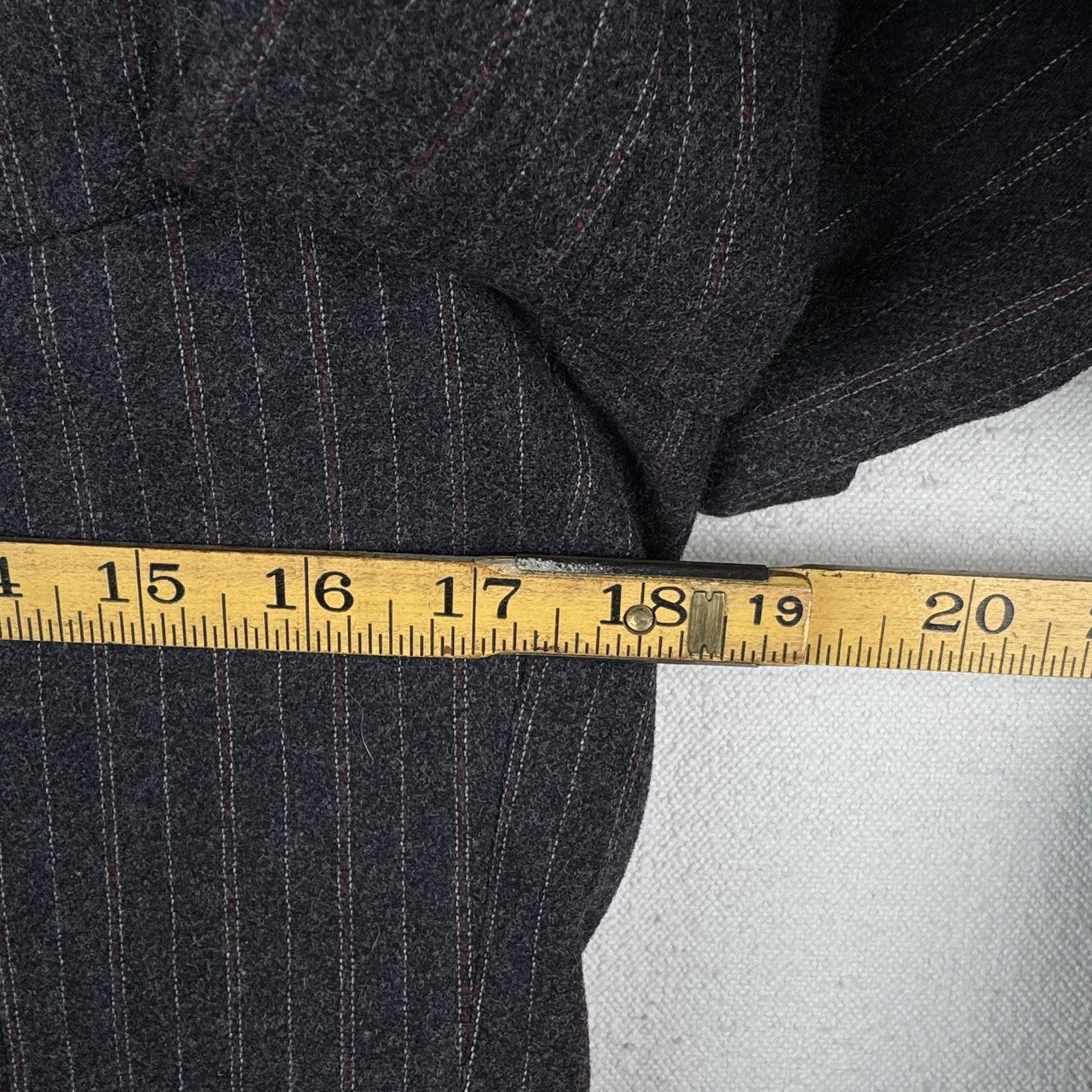70’s Pierre Cardin Blazer Barney’s NY 36R Chest: 18” Gray Pinstripe Made In USA