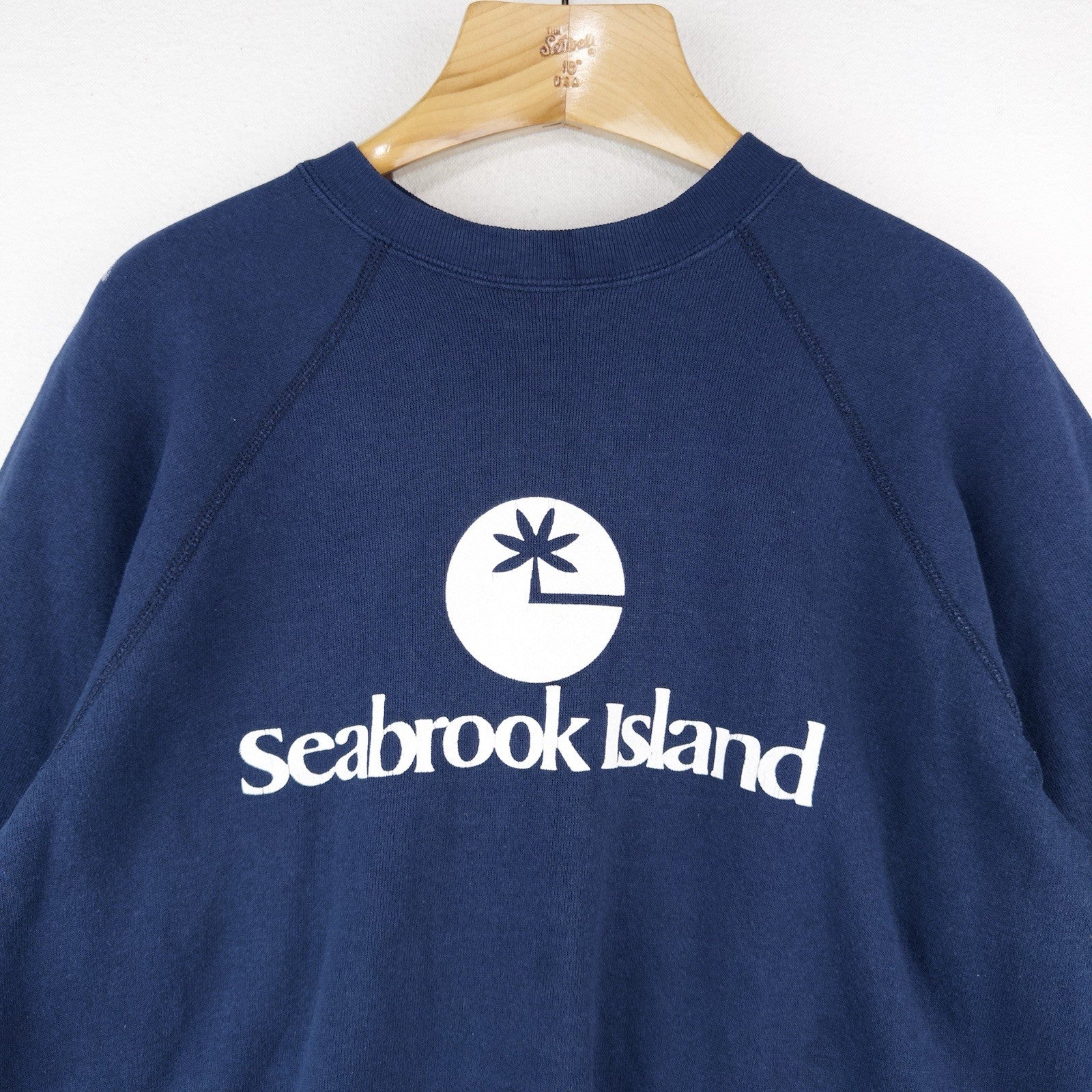 80’s Vtg Seabrook Island Resort SC Raglan Crewneck Sweatshirt Men’s Large USA