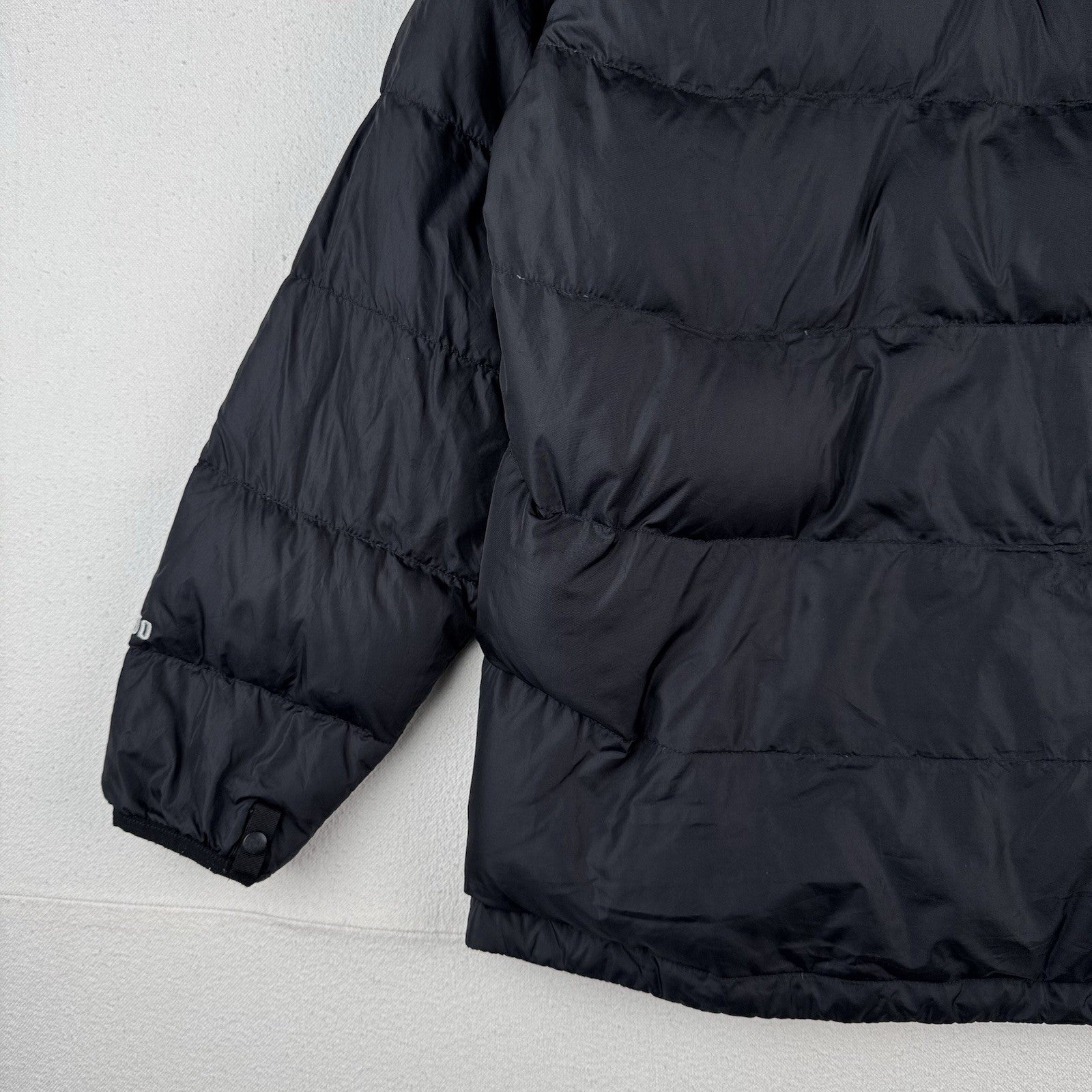 The North Face 550 Goose Down Puffer Jacket Youth  XL  Black Gray