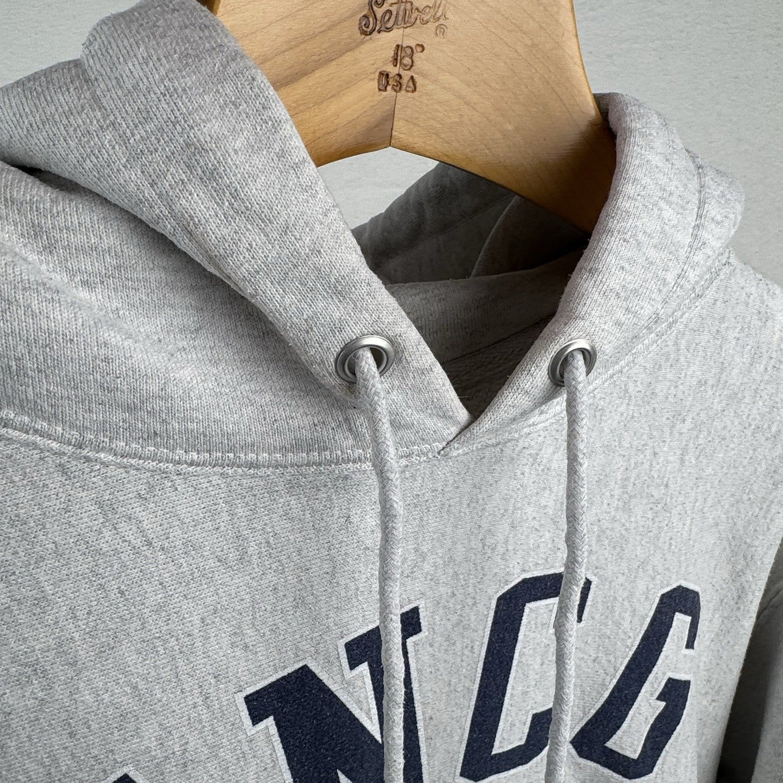 90s Vtg Champion Reverse Weave Hoodie UNCG North Carolina Greensboro Spartans M