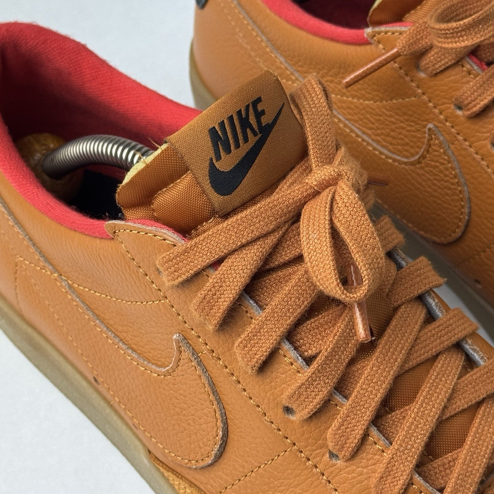 Nike Men’s Blazer Low 77 Vintage Team Orange Suede Leather Gum Sole US 10.5