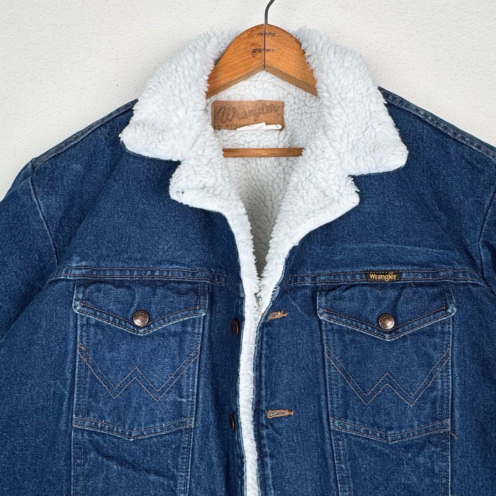 Vintage Wrangler Sherpa Denim Jean Trucker Jacket Men’s Large L Blue Made In USA