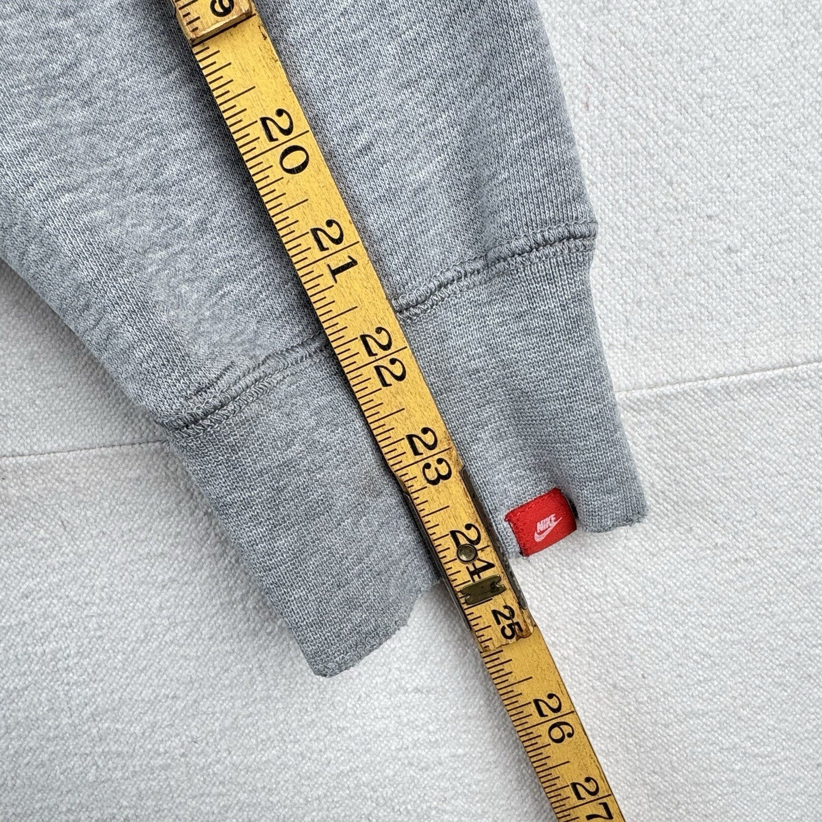 90’s Vtg Nike Swoosh Pullover Hoodie Grey Sweatshirt Red Tag Men’s L *Distressed
