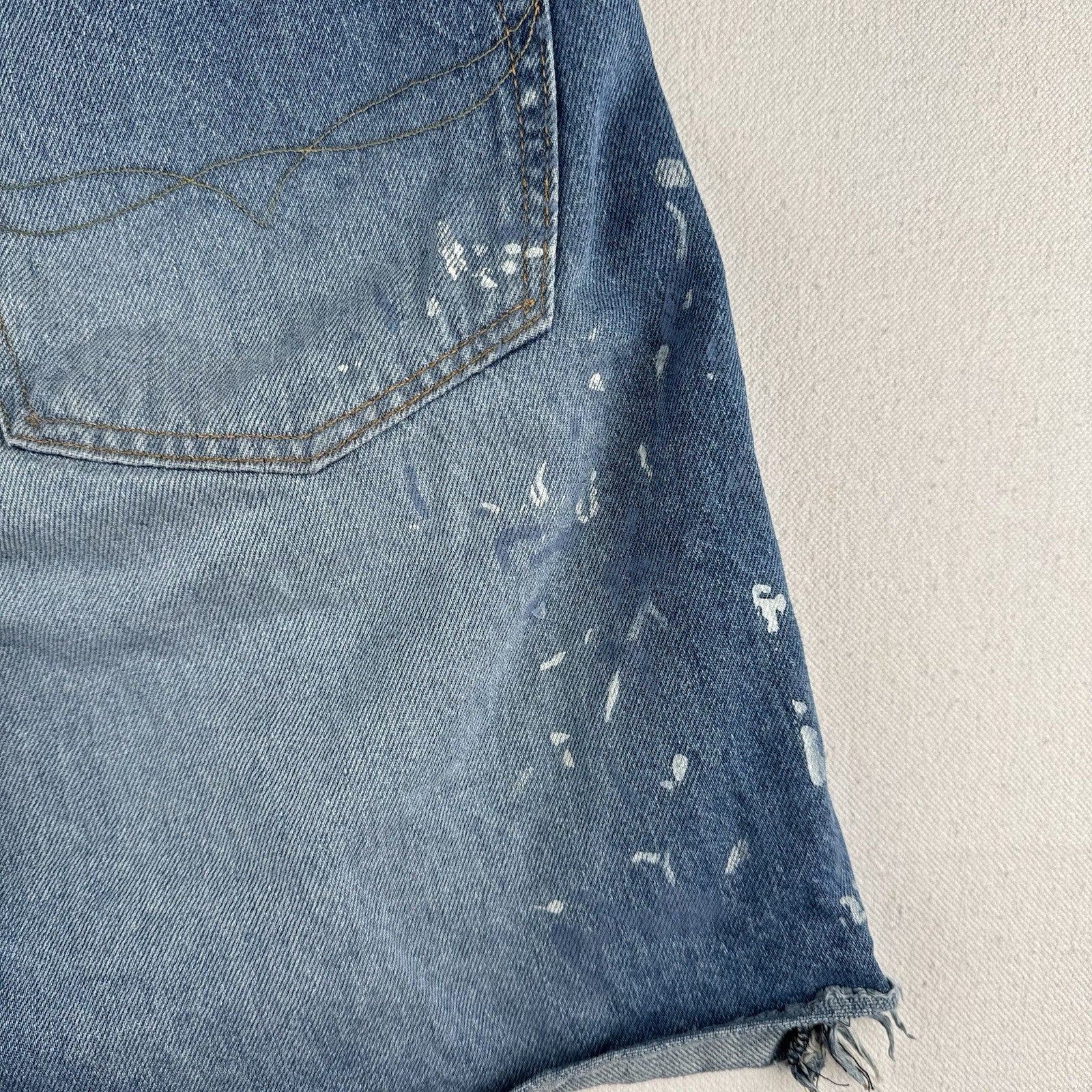 Polo Ralph Lauren Classic Fit Denim Shorts Men’s 32x8 Distressed Paint Splatter