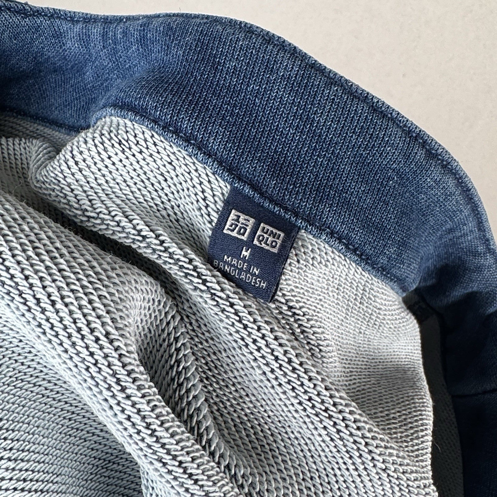 Uniqlo Indigo Dye Cardigan Sweatshirt Men’s Medium M w/Side Slit Pockets