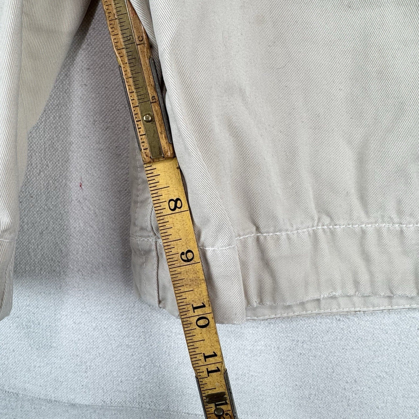 Abercrombie & Fitch A&F Men’s 34x10 Cargo Shorts Heavy Cotton Cream *Read