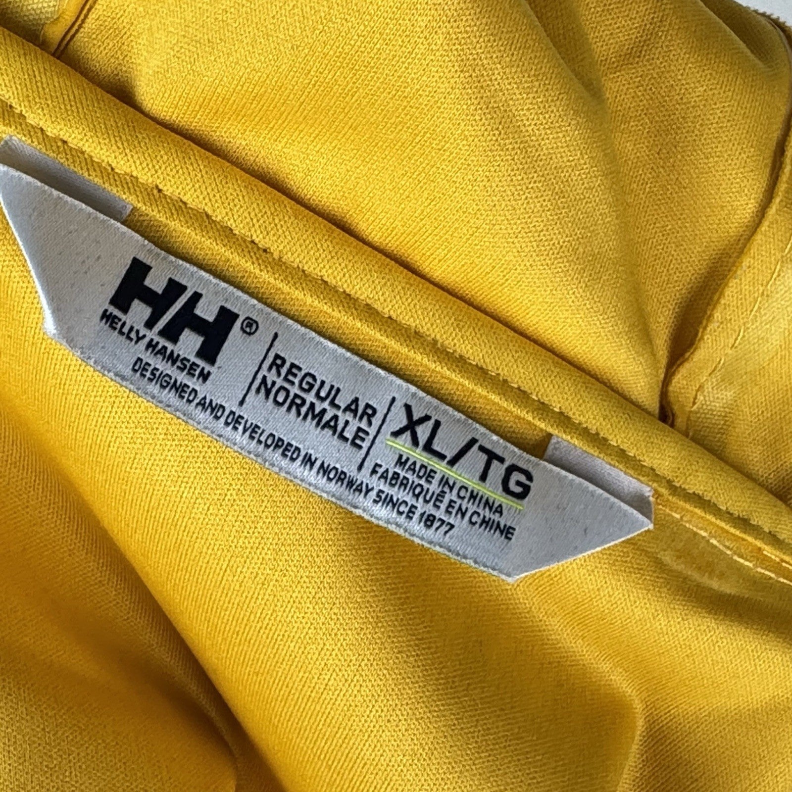 Helly Hansen Jacket Mens Extra Large XL Yellow Coat Rain Hooded Parka PVC