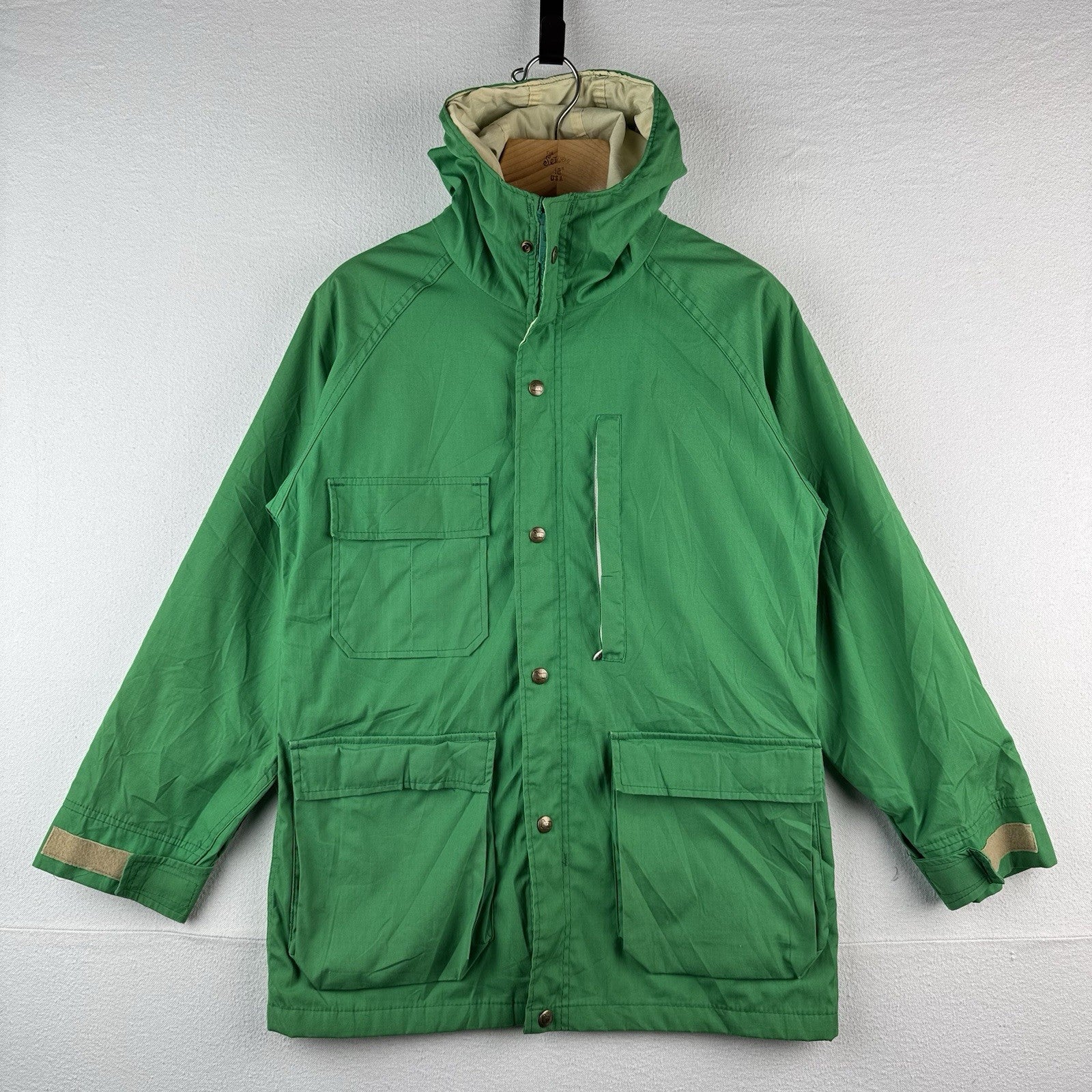 70’s Vintage Woolrich Women’s Small Mountain Parka Kelly Green Made In USA