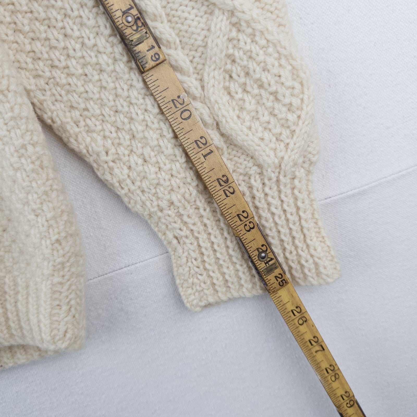 Vintage Handmade Aran Fisherman Cable Knit Wool Sweater Men’s Large (42) Cream