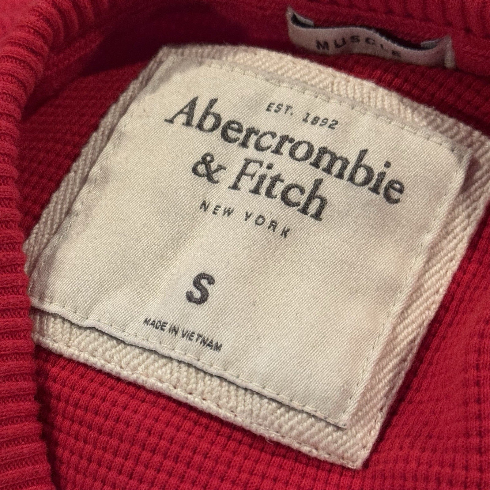 Abercrombie & Fitch Muscle Fit Thermal Waffle Long Sleeve Red Mens S A&F Sweater