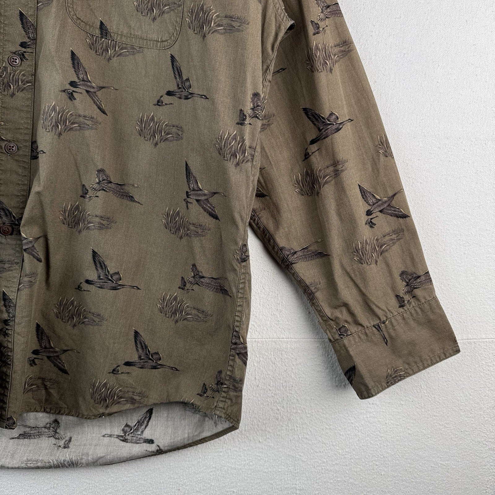 Chaps Ralph Lauren Mens XL Button Down Shirt Ducks Brown Long Sleeve