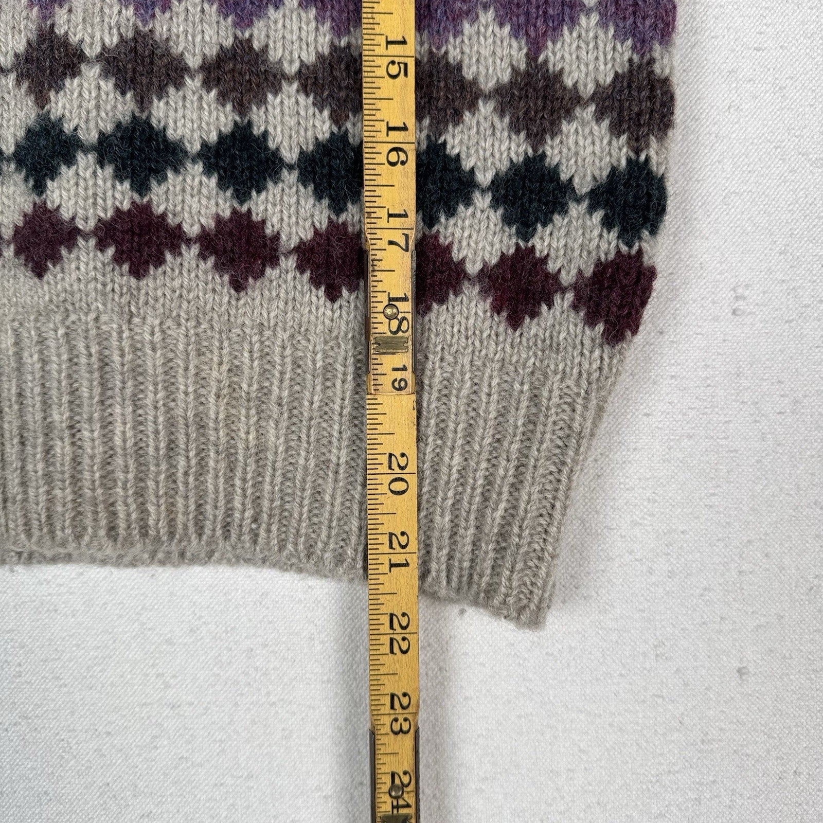 Vintage Jos. A. Bank Clothiers Argyle Vest 100% Shetland Wool Small Grey Blue