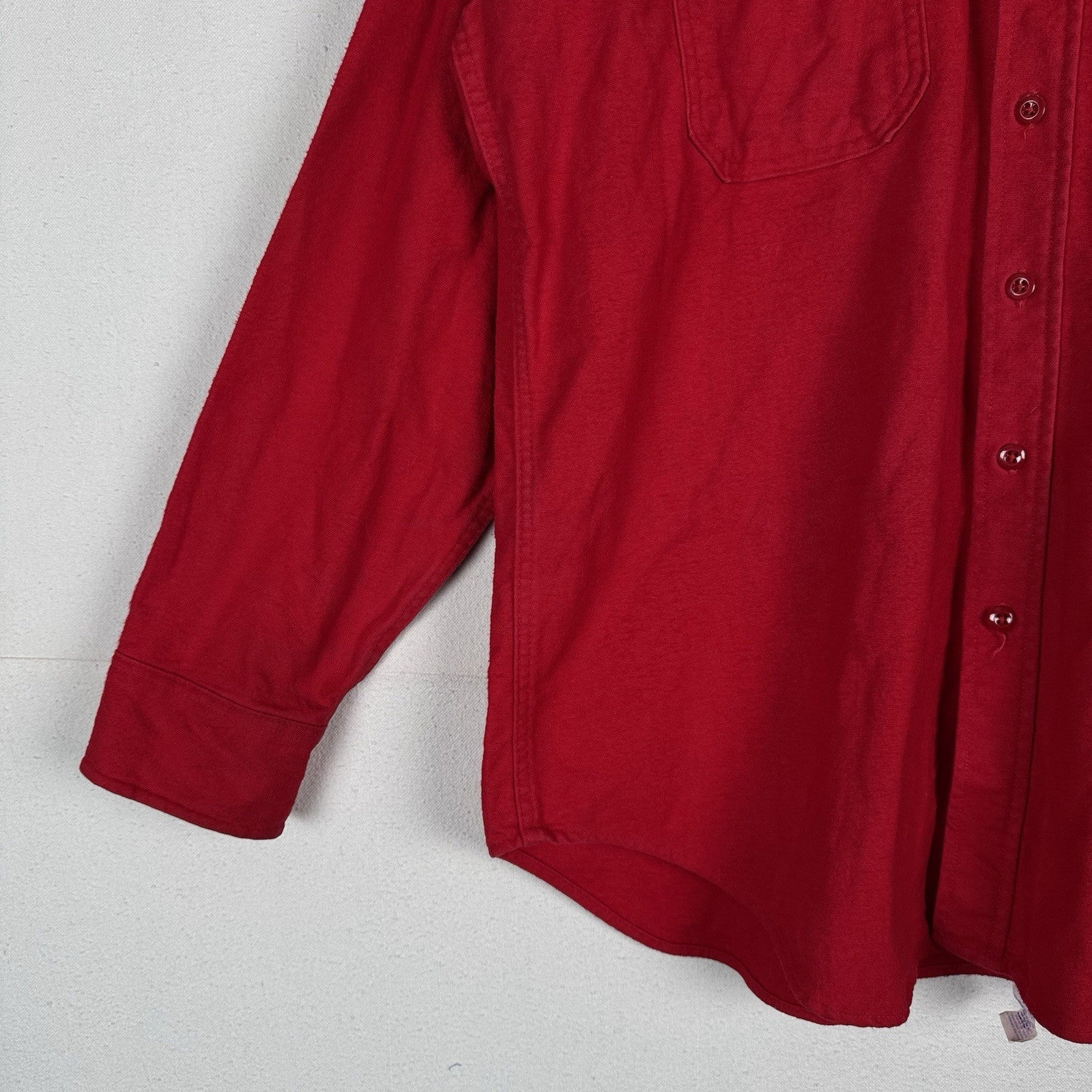 Vintage Woolrich Cotton Flannel Men’s XL Red Heavyweight Shirt Made in USA