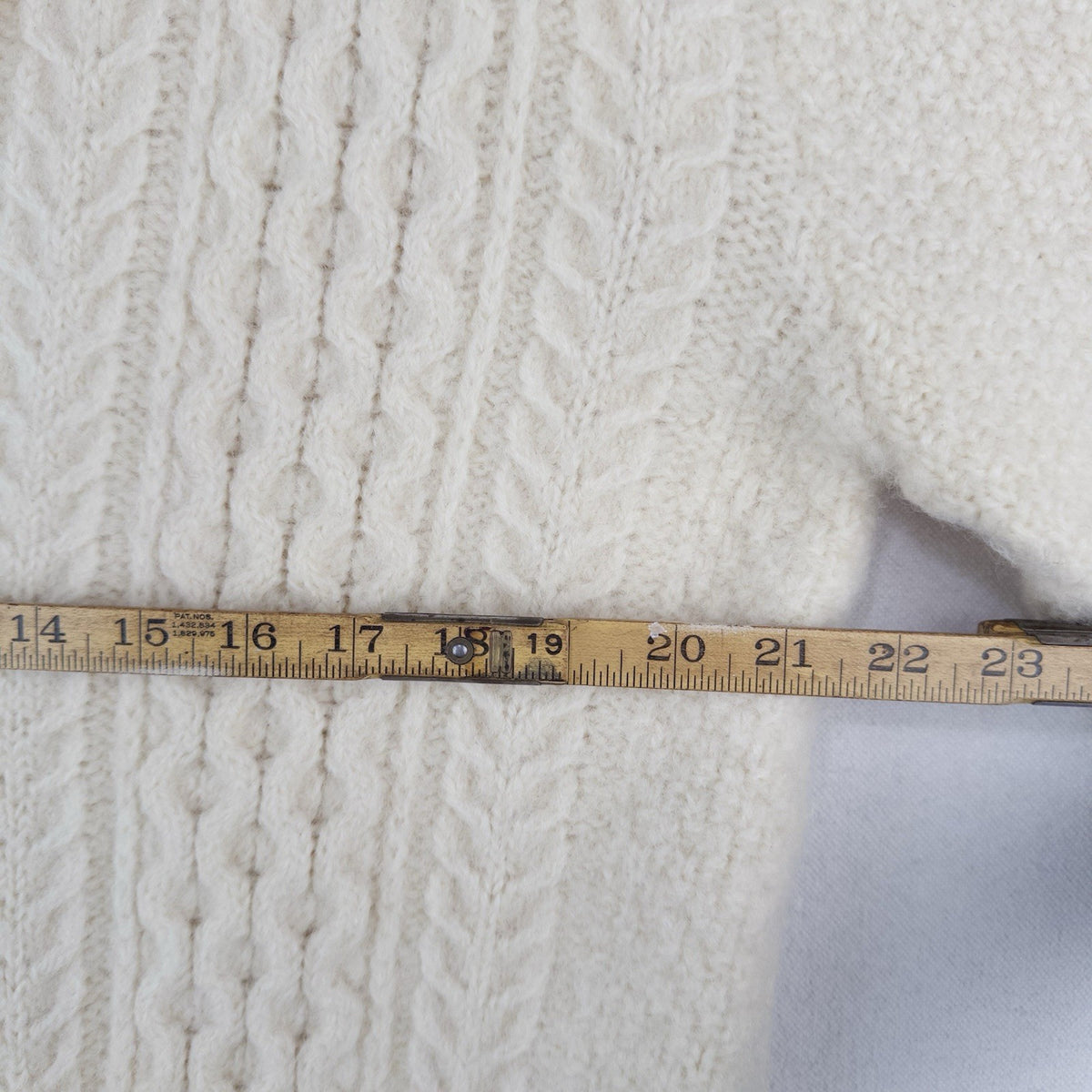 70’s Vtg St Michael Aran Chunky Knit Cardigan Fisherman Wool Cream L *Distressed