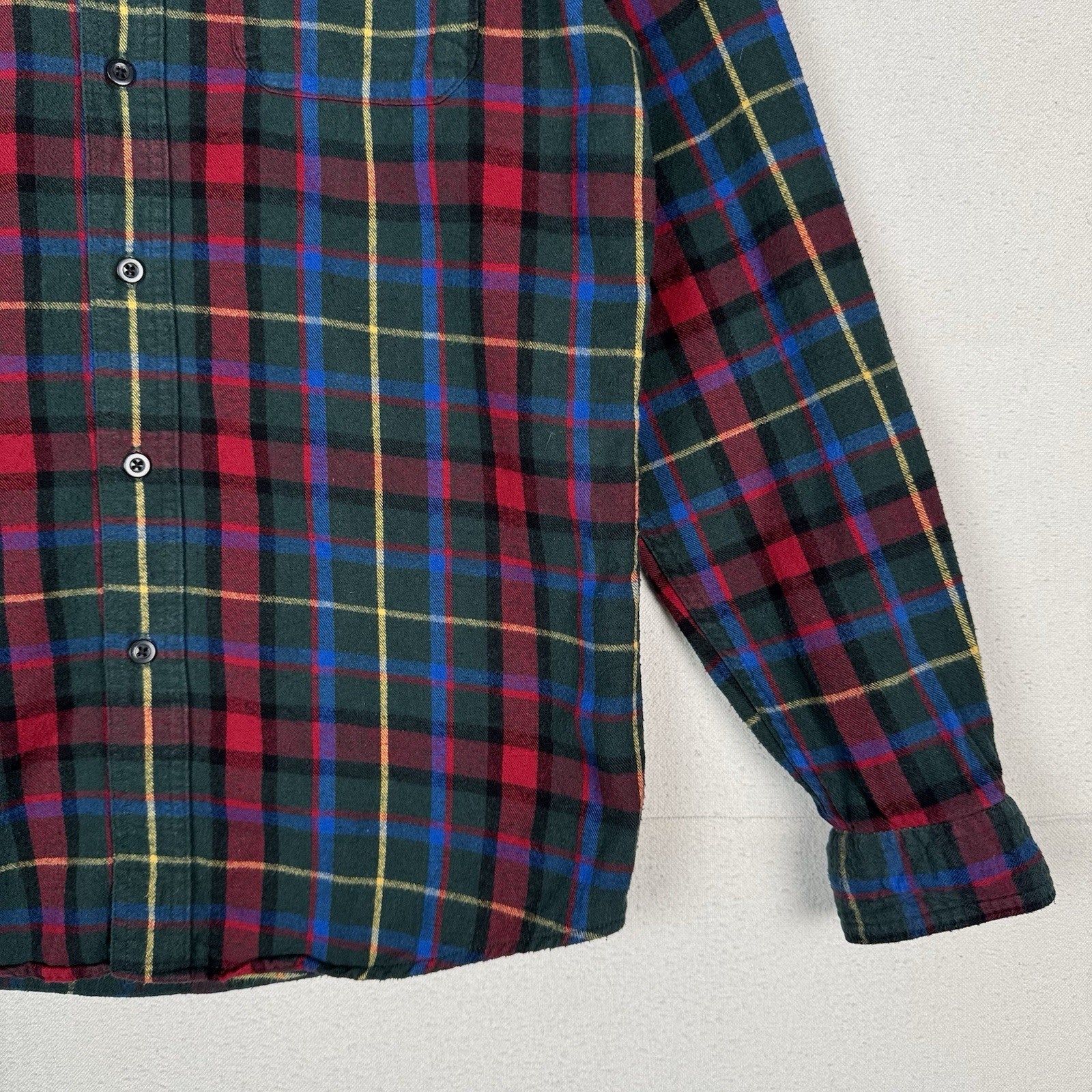 L.L. Bean Men's Scotch Plaid Flannel Shirt M Slightly Fitted Green Blue Red