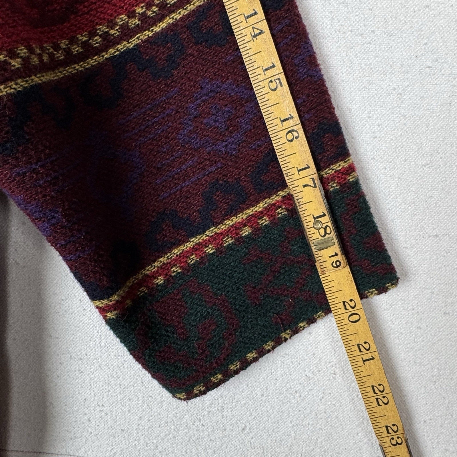 Vintage Wool Aztec Jacket Women Medium Petite Red Southwestern Navajo Barn 90s