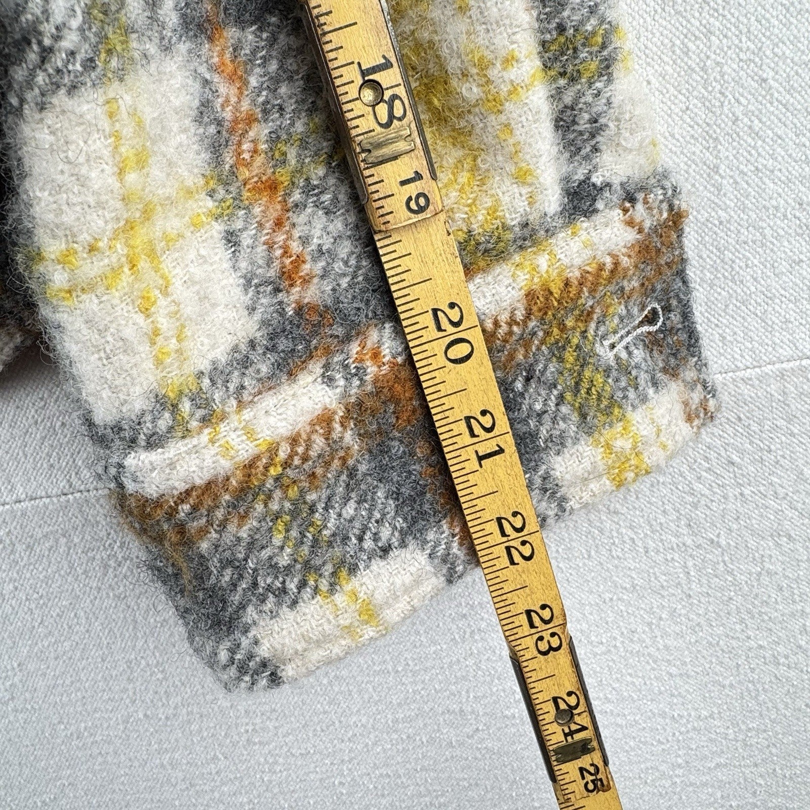 GAP Wool Trucker Jacket Women’s M Yellow Plaid Full Zip Boxy Chore Shirt