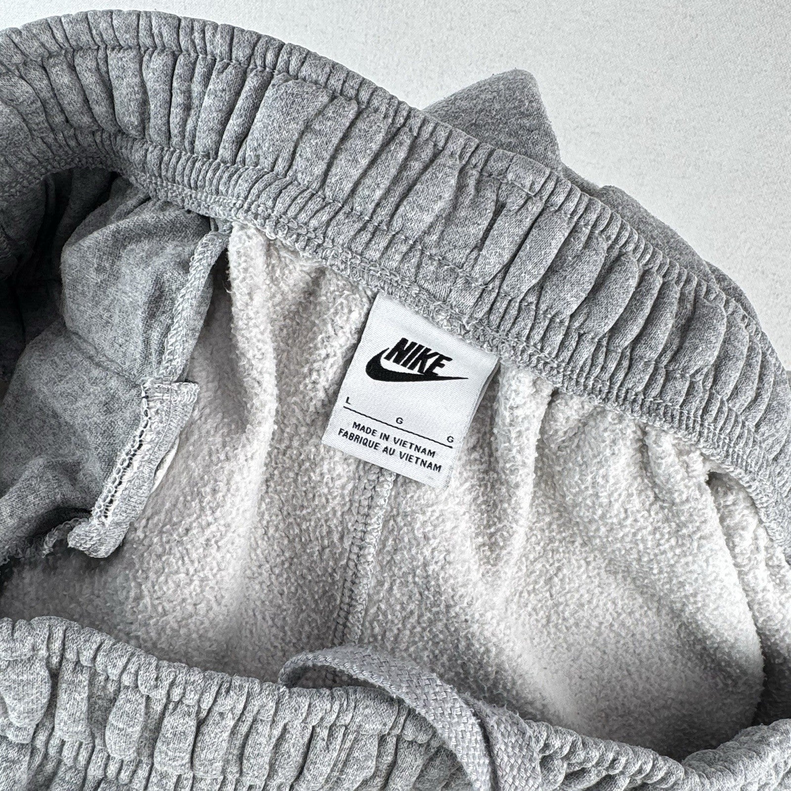 Nike Sportswear Club Fleece Joggers Mens Large Gray Sweatpants