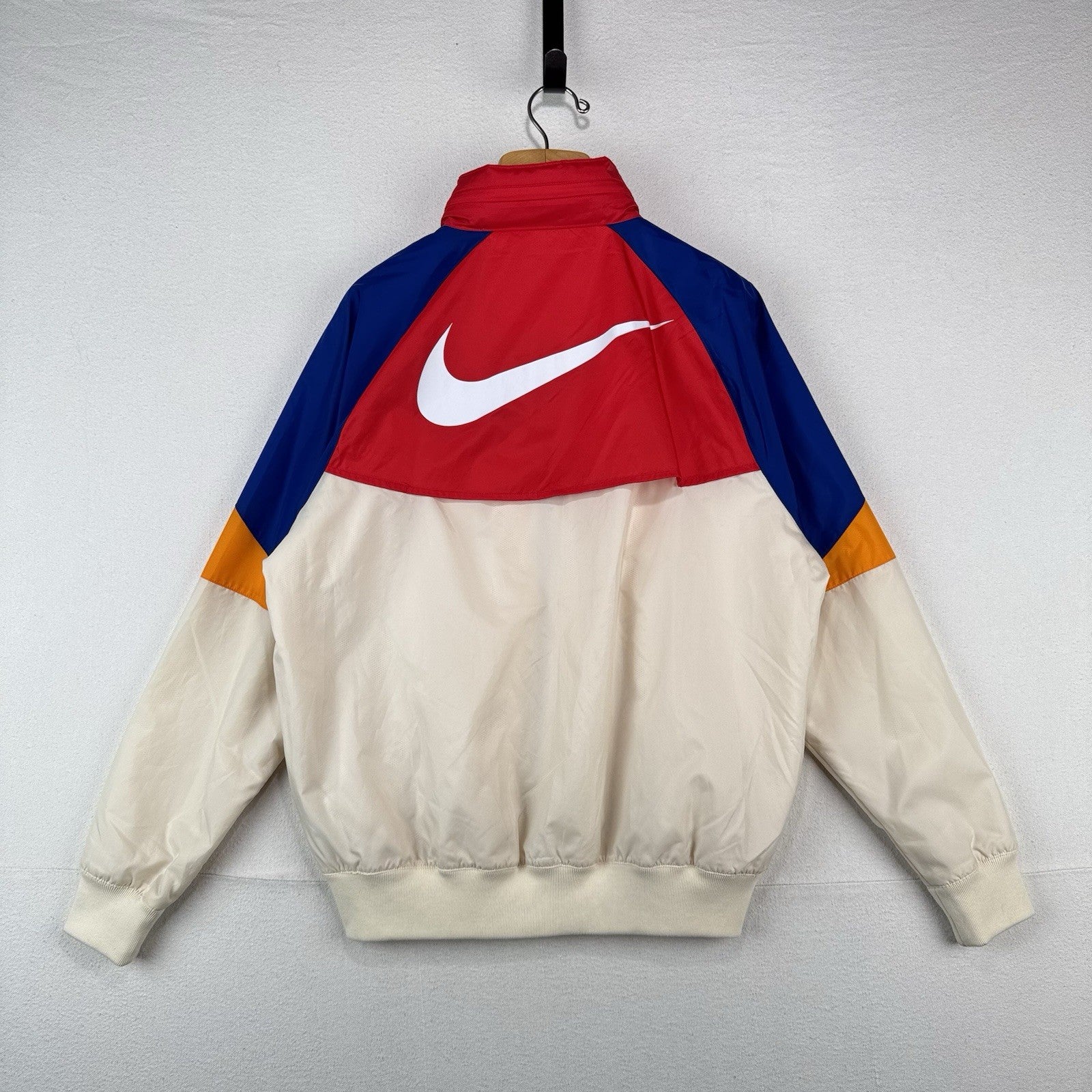 NWT Nike Sportswear Windrunner Windbreaker Track Jacket Men’s M Cream Blue Red