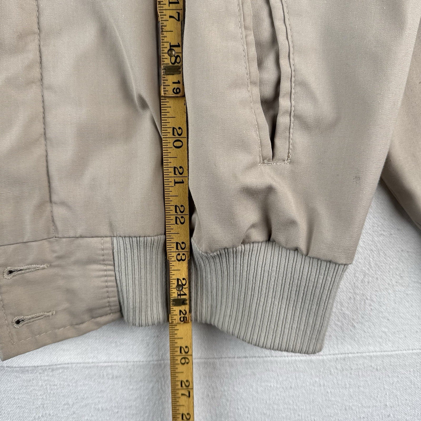 70’s Vtg Field & Stream Gordon & Ferguson Men's 44 Bomber Jacket WIAA Patches