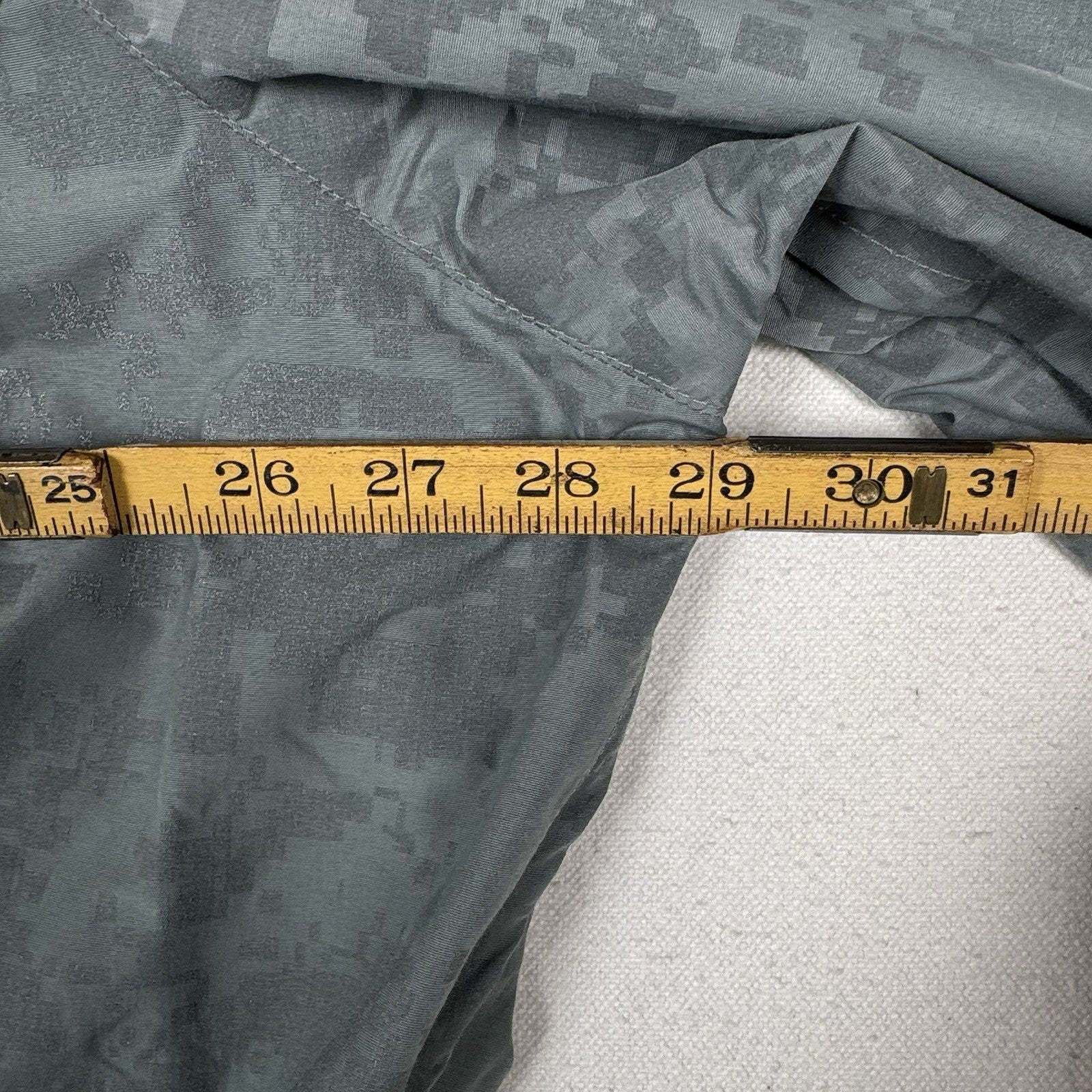 Army IFPU Jacket Men’s Small Gray Black Reflective Training Athletic Windbreaker