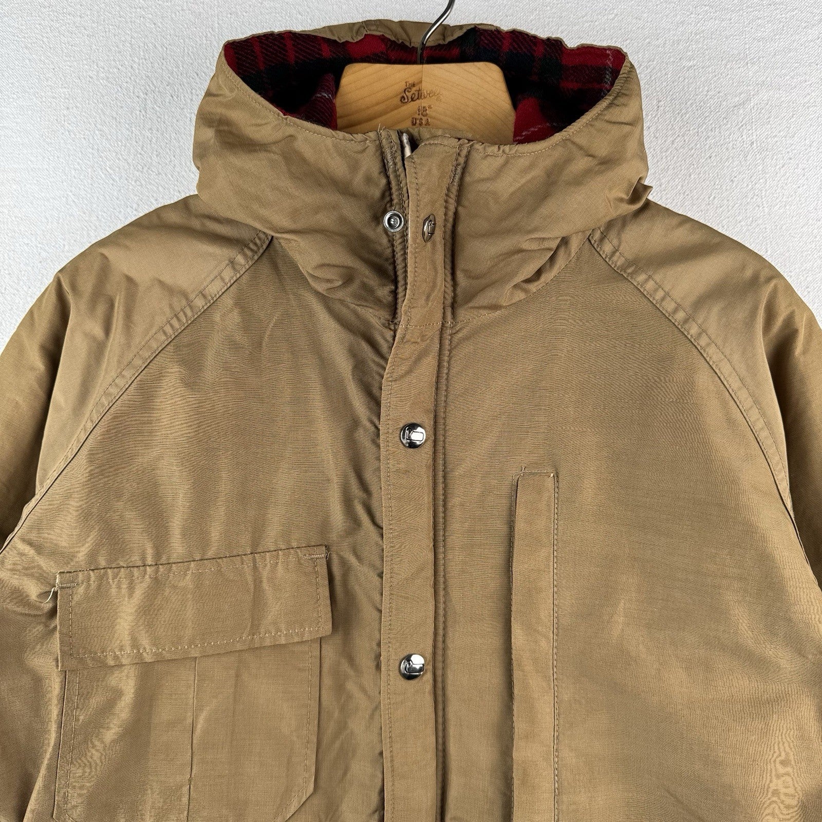 70's Vtg Woolrich Medium Mountain Parka Tan Wool Flannel Lined Made In USA *Read