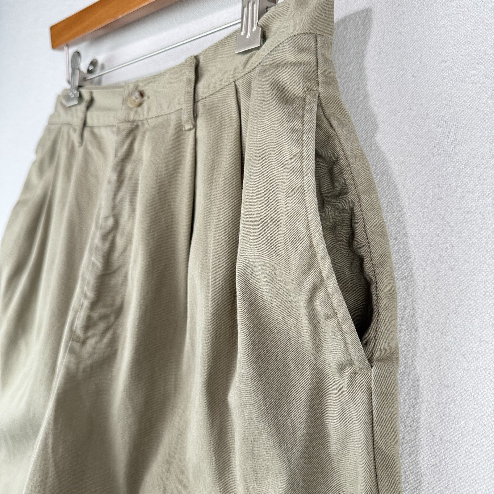80’s Vtg Ralph Lauren Khaki 7” Shorts Women’s 10 Pleated High Waist USA Union