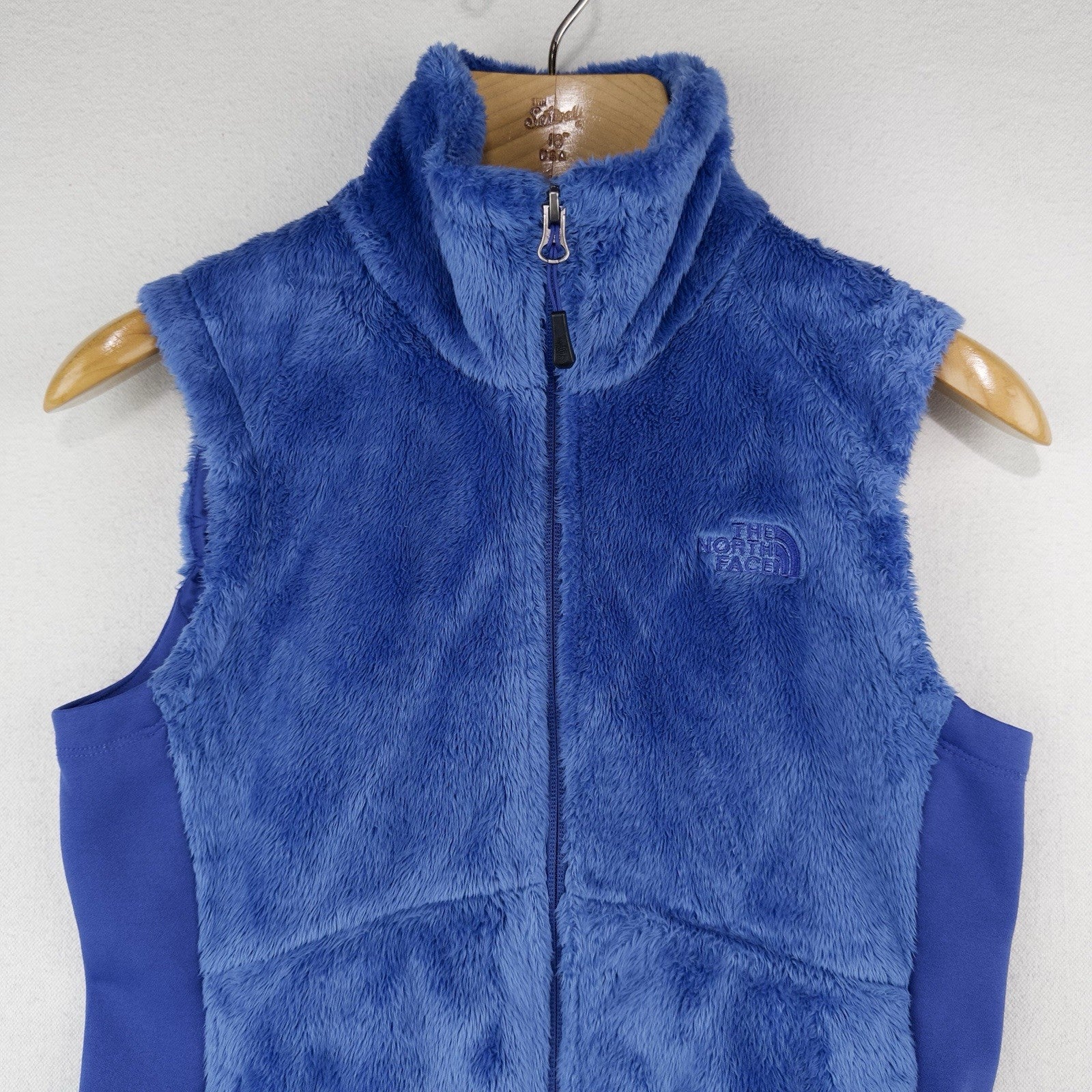 The North Face Women’s Small Osito Purple Fuzzy Fleece Vest