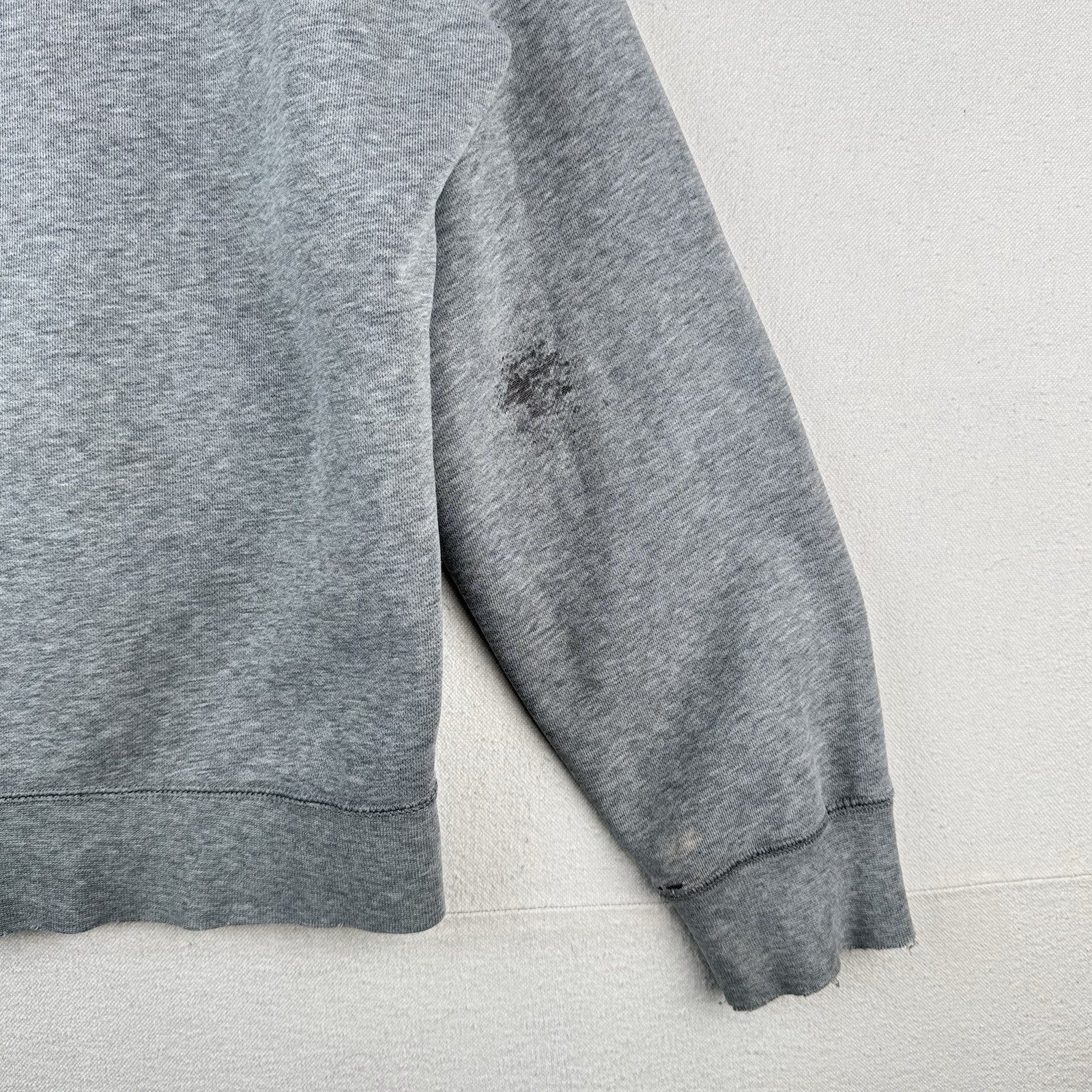 90’s Vtg Nike Swoosh Pullover Hoodie Grey Sweatshirt Red Tag Men’s L *Distressed