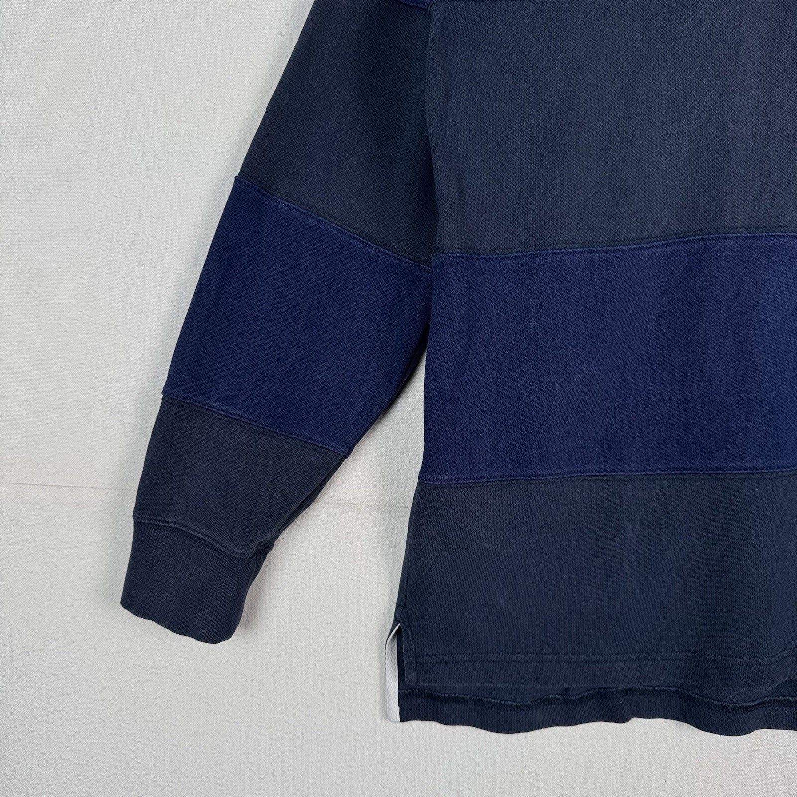 Eddie Bauer Mens Large Blue Striped Collared Rugby Polo Long Sleeve *Read