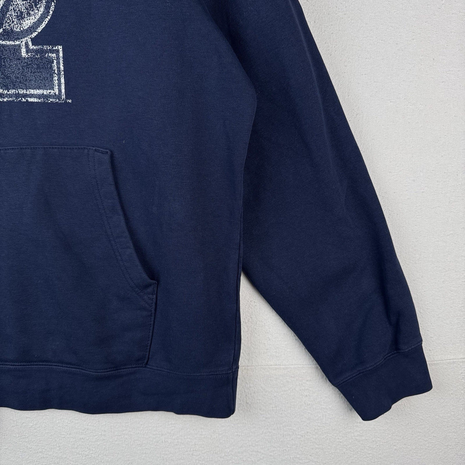 Yale University Bulldogs Men’s Large Blue Faded Hoodie Sweatshirt Ivy League