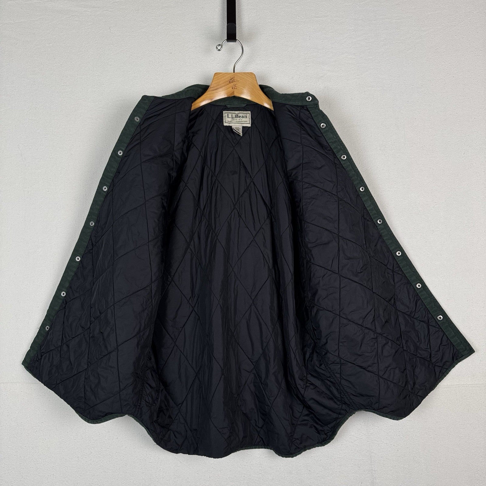 L.L. Bean Ultra Insulated Green Snap Shirt Jacket Men's Large 100% Cotton