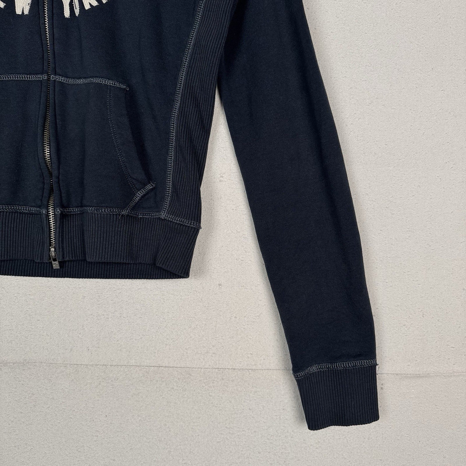 Vintage Abercrombie Fitch A&F 1892 Women’s Medium Navy Blue Hoodie Zip Spellout