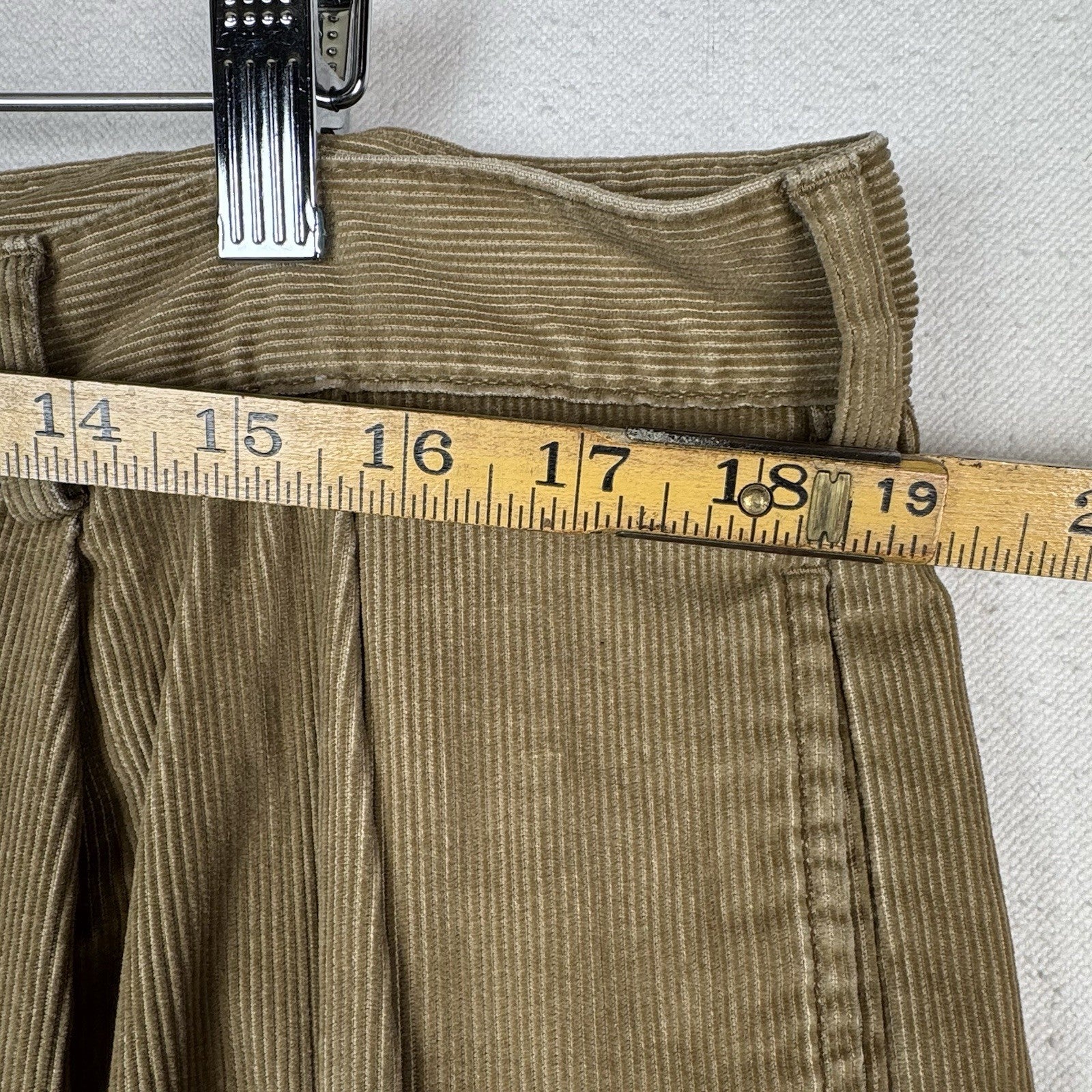 Vtg Lands' End Men’s Corduroy Fine Wale Pleated Front Cuffed Pants Khaki  38X30