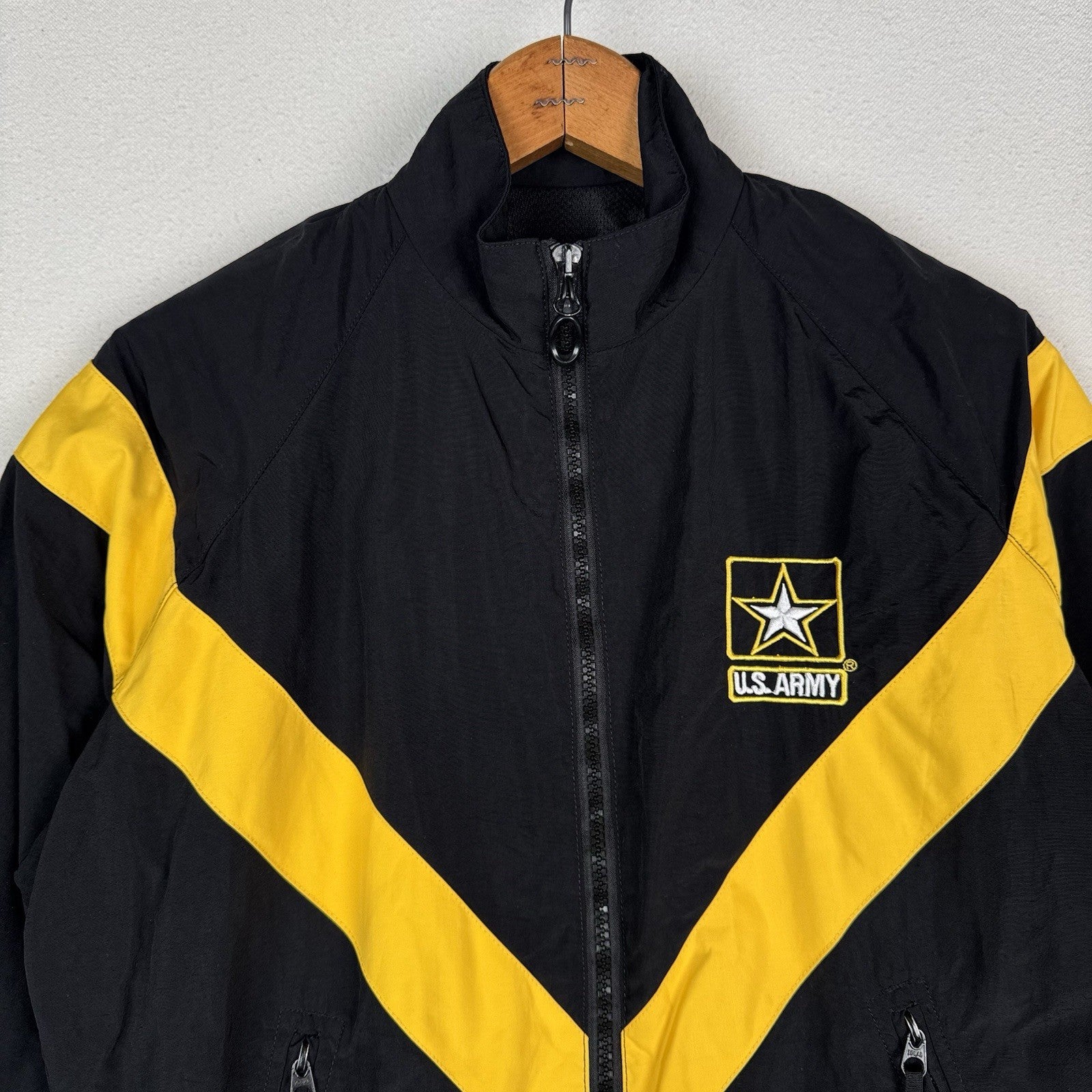 US Army Physical Fitness Uniform APFU Women’s XS Pants, Jacket, Shirt Black Gold