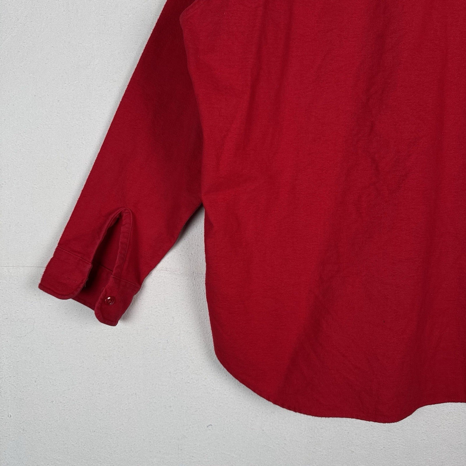 Vintage Woolrich Cotton Flannel Men’s XL Red Heavyweight Shirt Made in USA