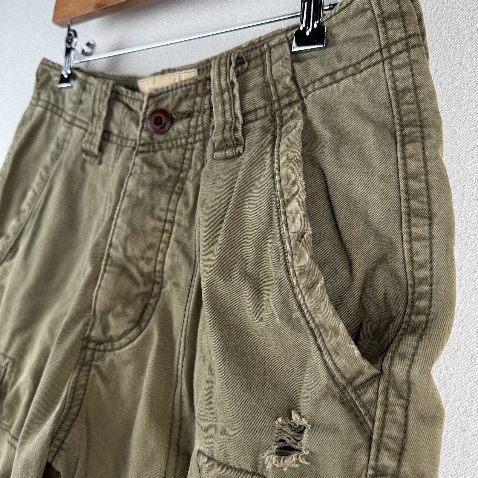Hollister California Heavy Cargo Shorts Men's 28 Khaki Green Utility Pockets 10”