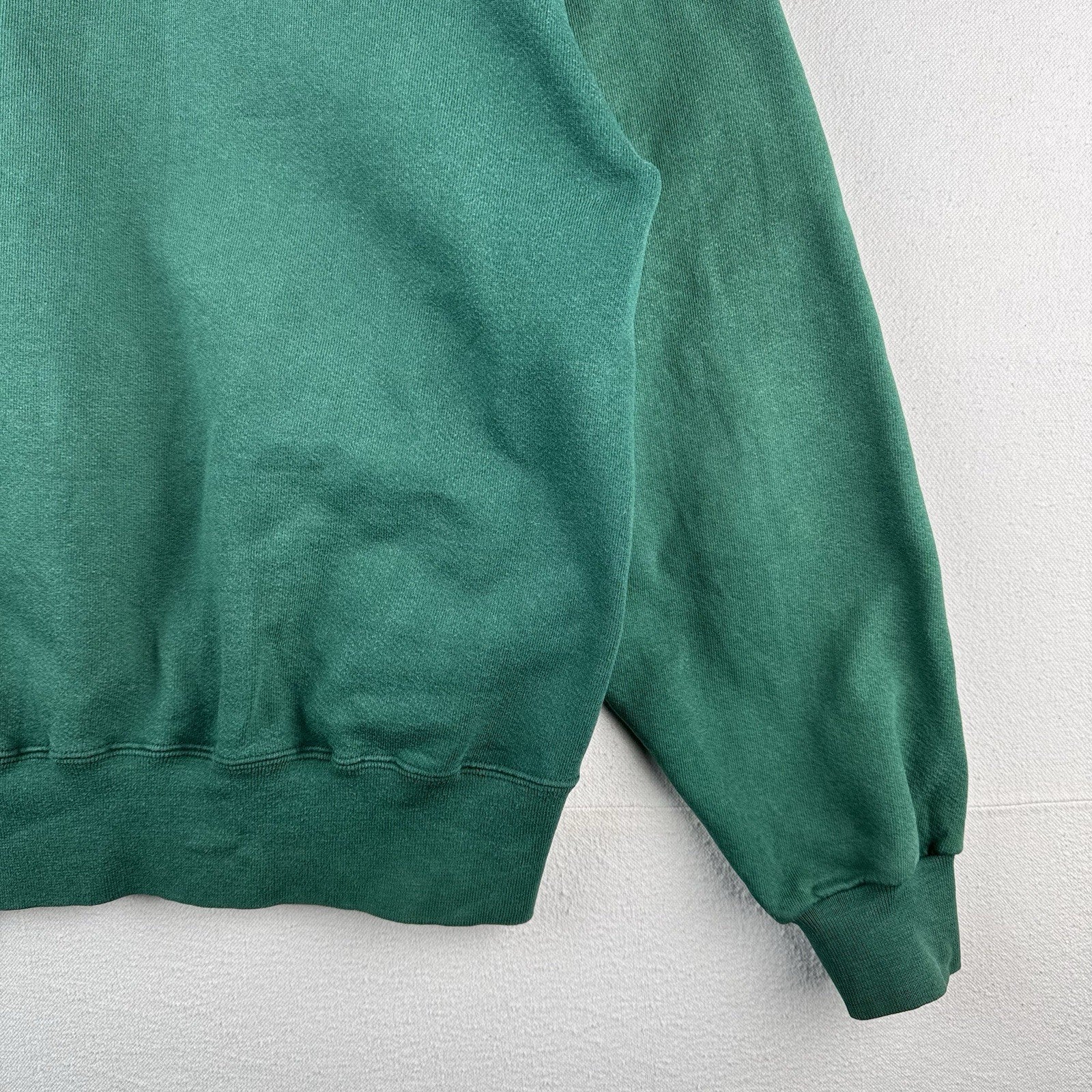 90s Vintage LL Bean X Russell Athletic Men's Large Green Henley Sweatshirt USA