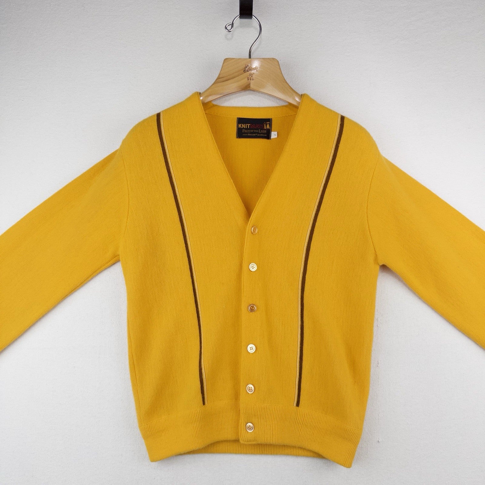 60’s Vtg Fruit Of The Loom Gold Cardigan 100% Orlon Acrylic Made in Usa