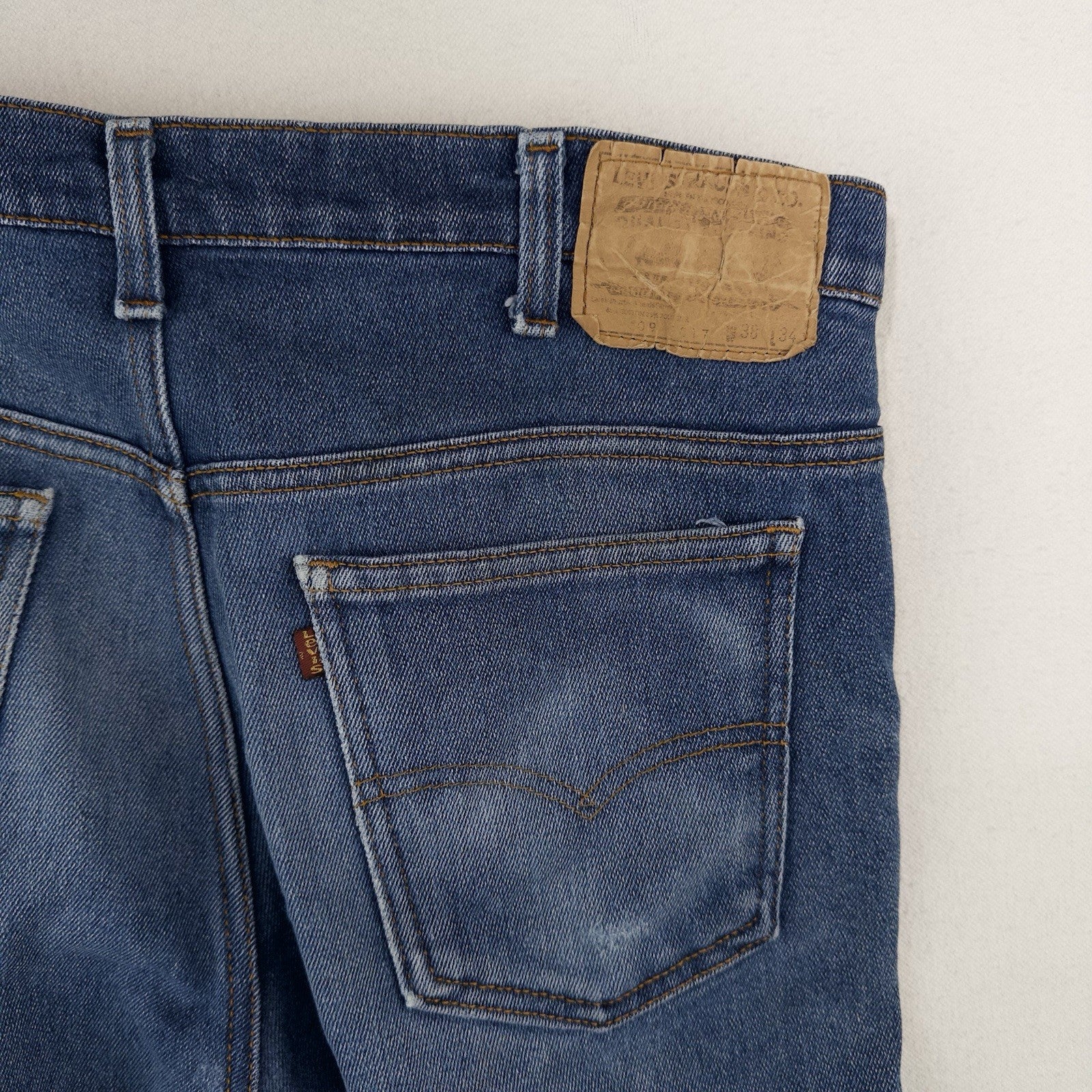 80’s Vtg Levi's 509-2017 Straight Leg Regular Fit Blue Denim Jeans Size 38x30