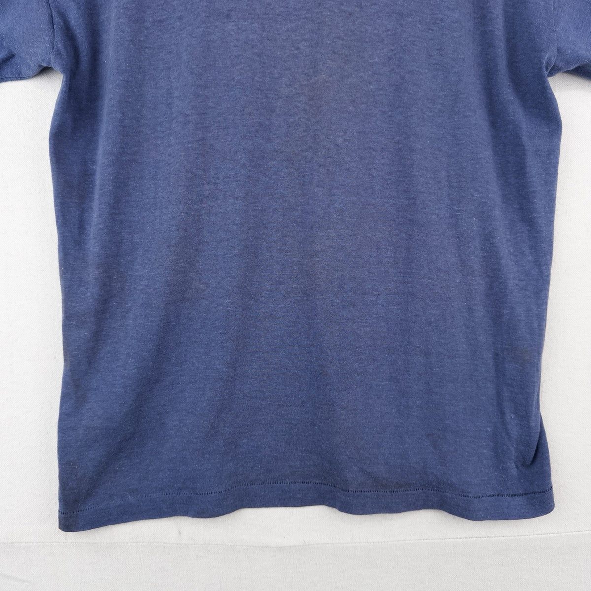 70’s Vtg Thin Selvedge Front Pocket Blank Sun Faded T-Shirt Youth Large Blue