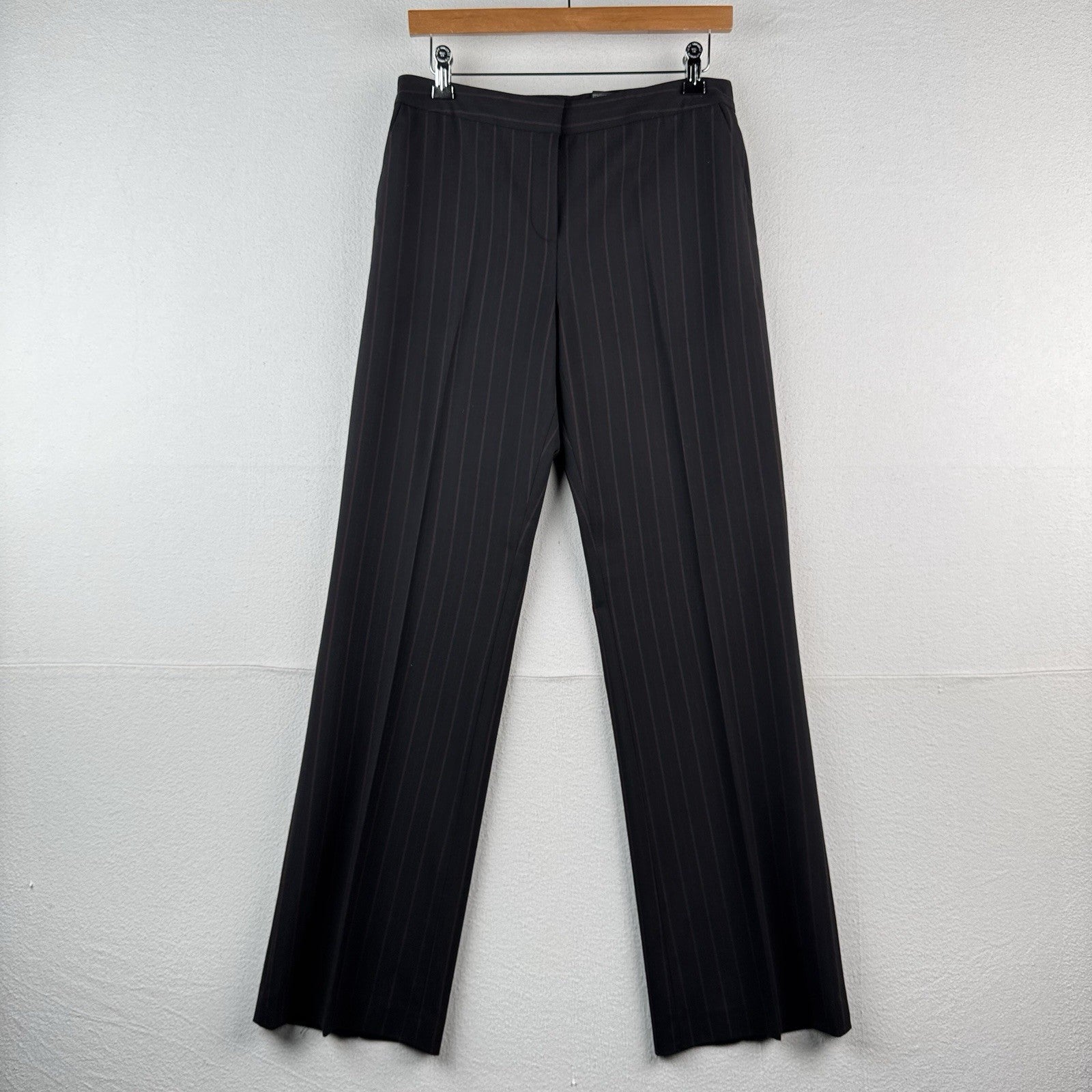 Anne Klein Women’s 6 Pant Suit Two Piece Set Black Red Pinstripe Leg=9.5”