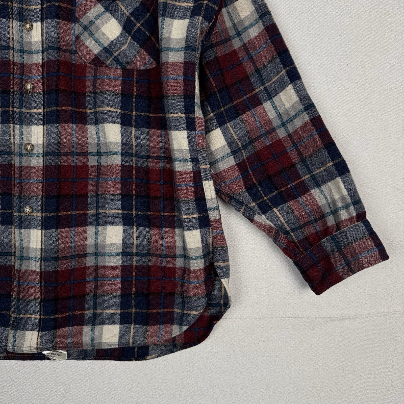 Vintage Pendleton 100% Virgin Wool Board Shirt Red White Blue Plaid Men's Large