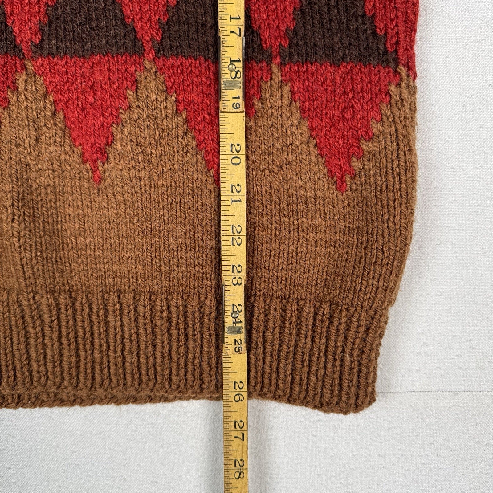 Handmade Elsamanda Southwestern Style Turtleneck Sweater M/L  (Chest/P2P: 19”)
