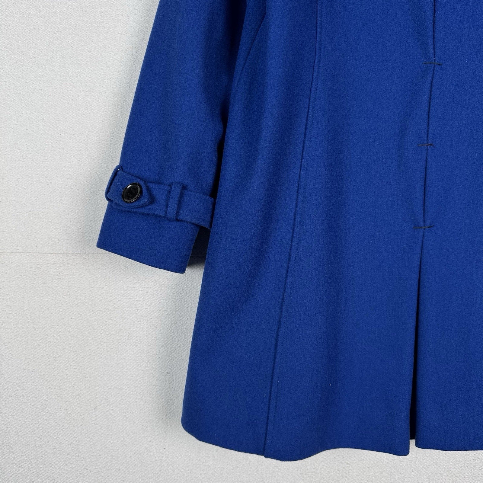 Calvin Klein Women’s Wool Blue Coat Jacket Size 6 Flap Cape Modern Formal