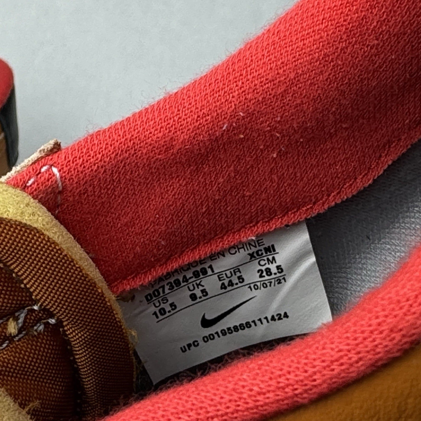 Nike Men’s Blazer Low 77 Vintage Team Orange Suede Leather Gum Sole US 10.5