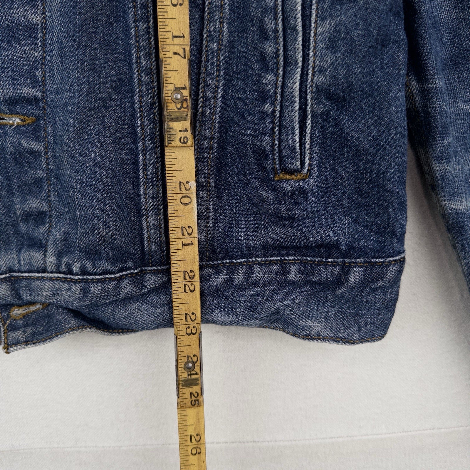 Levi's Denim Trucker Jacket Adult Medium Dark Wash Blue Jean Classic Type 3