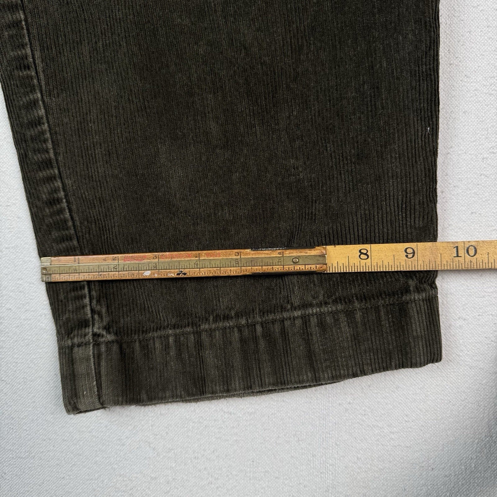 Vtg. LL Bean Men's Double L Classic Fit Corduroy Brown Pants 36x32 (Fits 34x29)